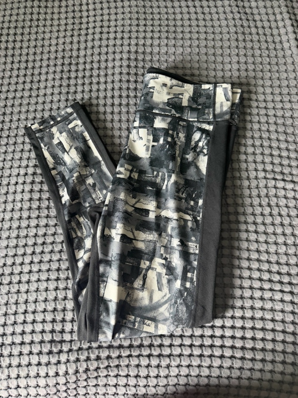 Adidas Leggings. Size L